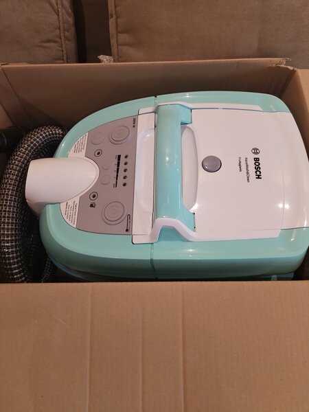 Vand Aspirator cu spalare